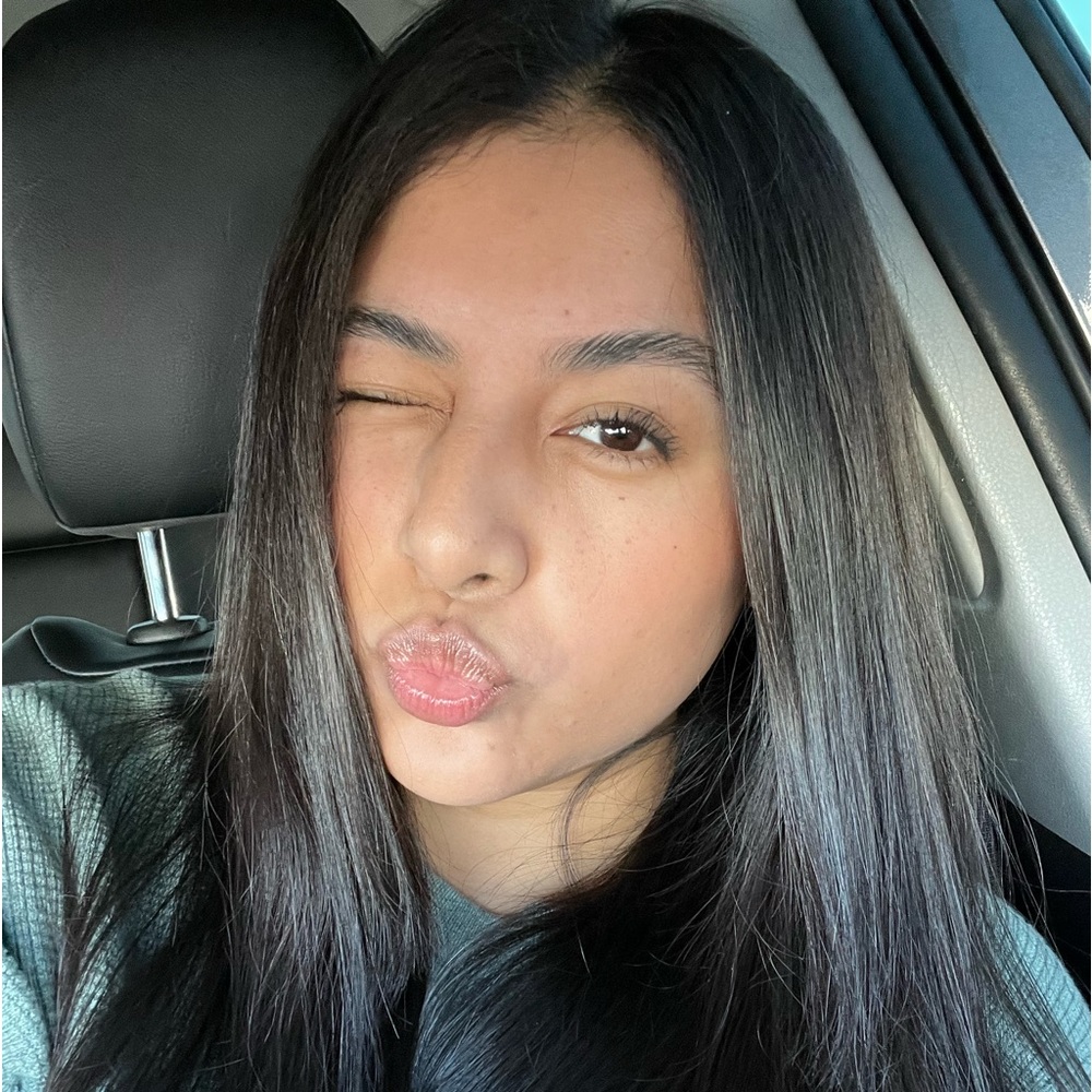 Meet your Posher, Jenny